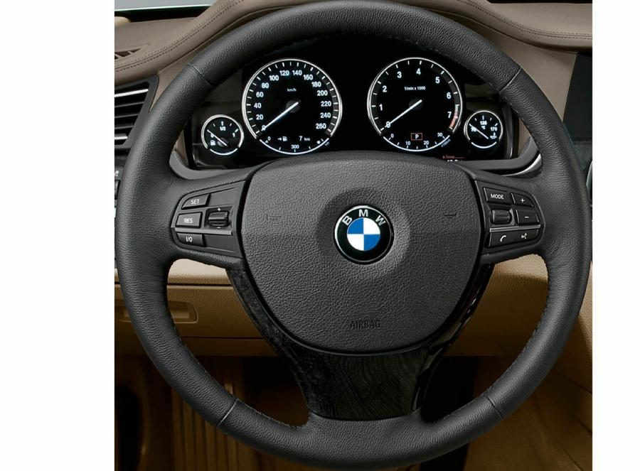  BMW 7-Series 2009 года  (фото 157 из 167)